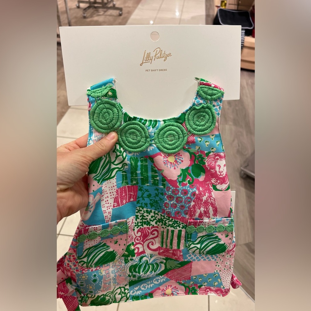 Lilly Pulitzer dog shift dress